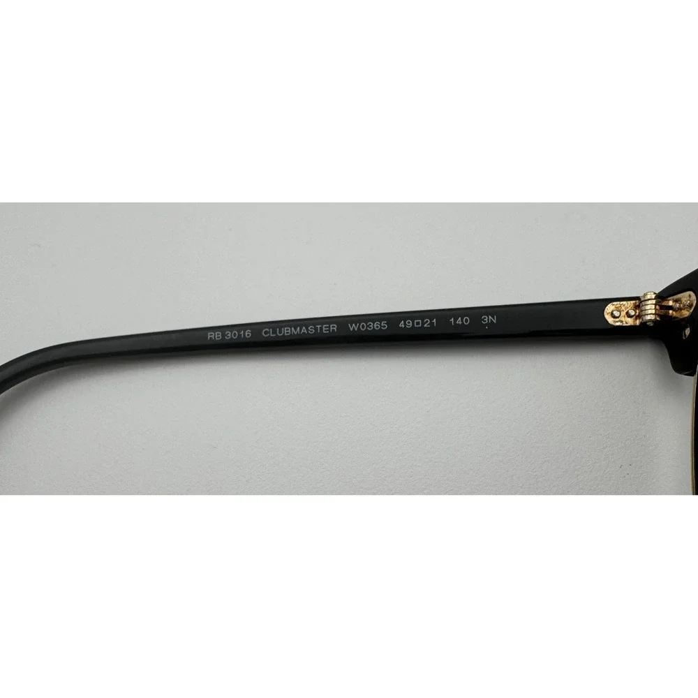Ray-Ban Clubmaster RB3016 W0365 Black/Gold Green Tinted Retro Style 49 21 140 3N